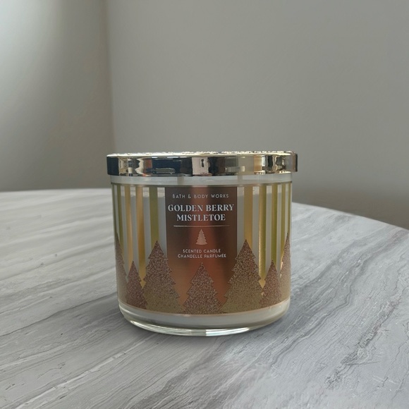 Bath & Body Works Other - NEW Bath & Body Works Golden Berry Mistletoe Scented Candle